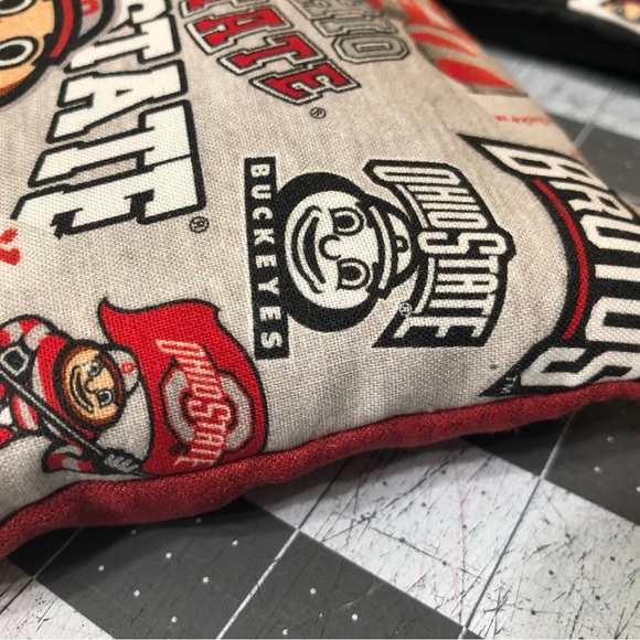 Cornhole Bags Canvas Microsuede Slide / Stick Set of 8 Ohio State Brutus Buckeye - Picture 5 of 6